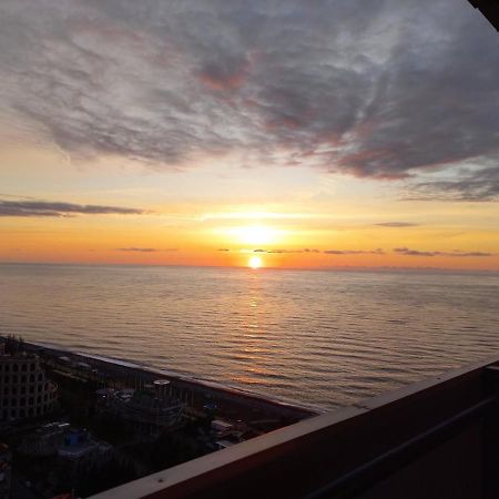 Orbi City, Batumi, Georgia Bagian luar foto